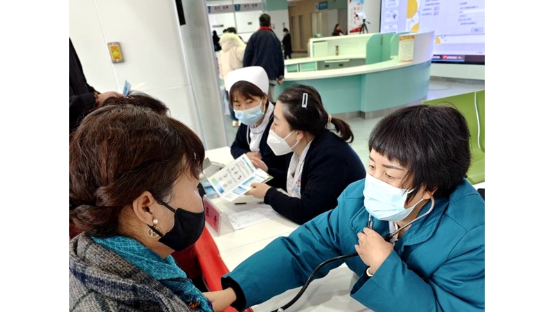 世界慢阻肺日——肺系生命,、刻不容緩